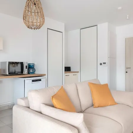 Apartment A 50m De La Plage, Cosy Pour 2 *